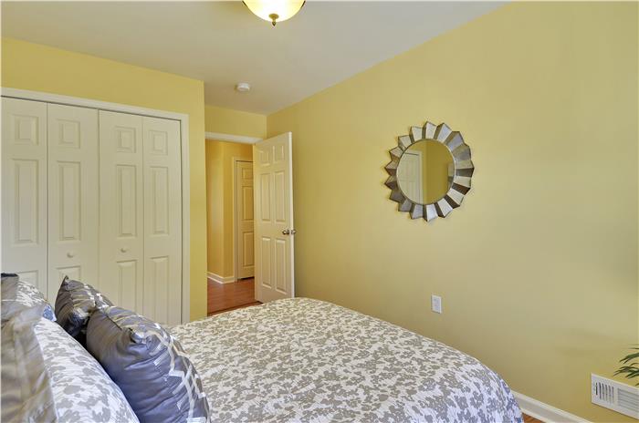 1620 5th St NW B Bedroom 8